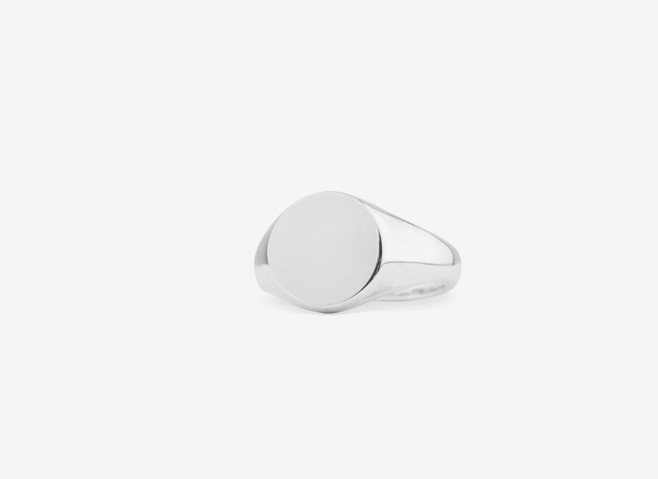 Sebald Small Signet Round Ring in Sterling Silver, 11.5mm